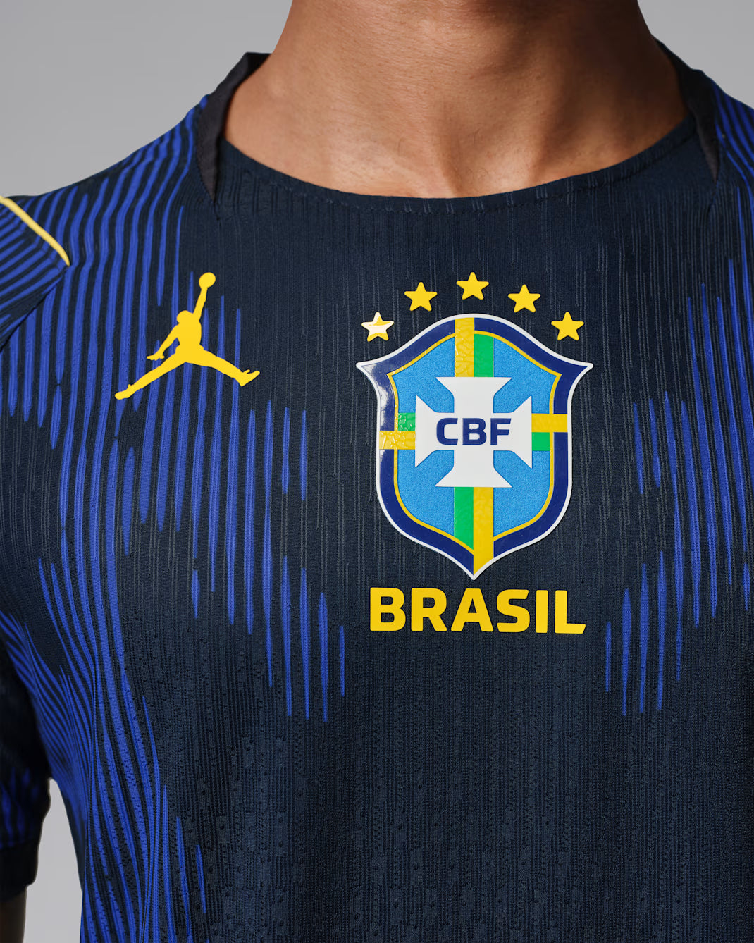 [COMPRE 1 E LEVE 2] - Camiseta Oficial Seleção Brasileira Copa 2026©